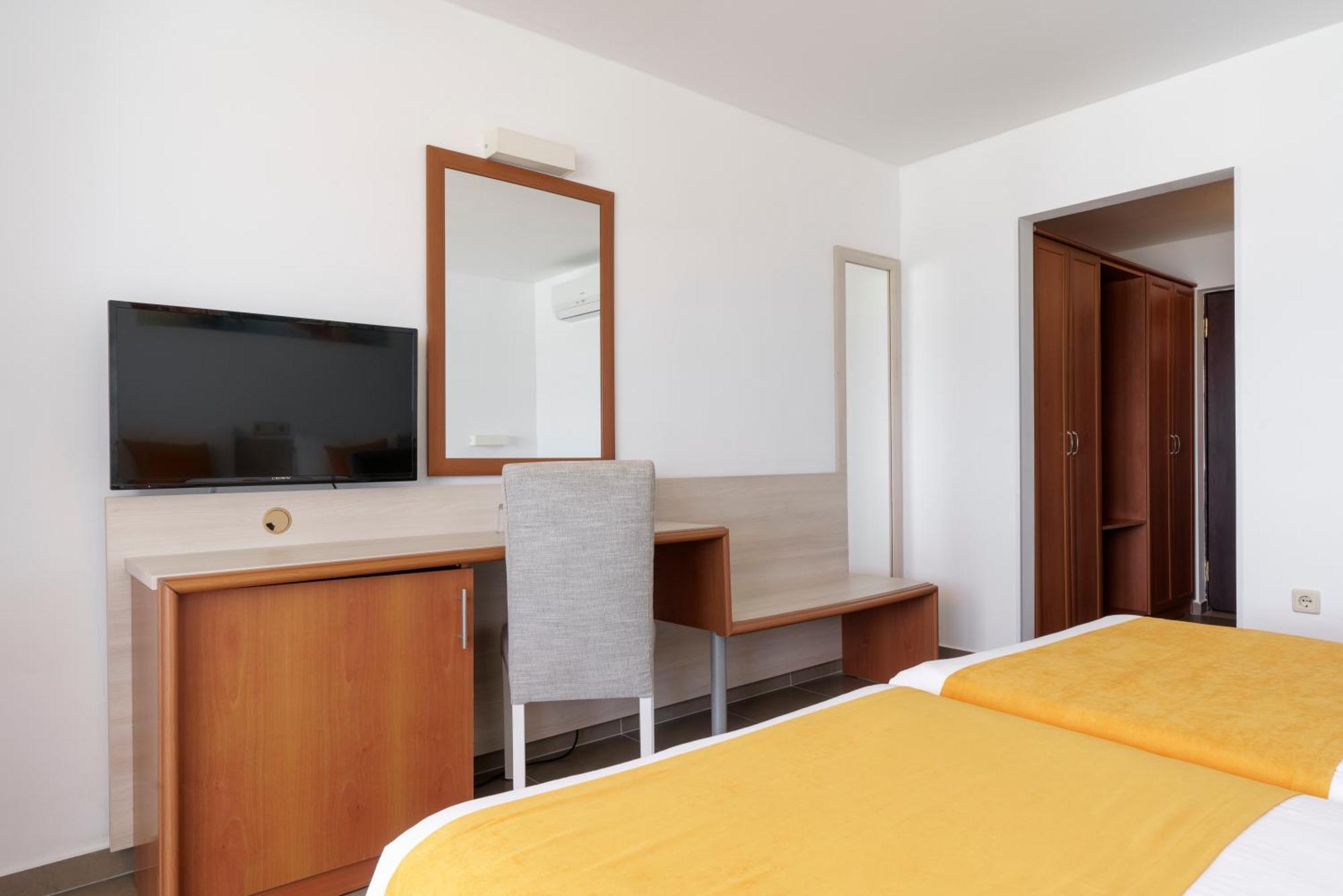 Aluasun Helios Beach Obzor Εξωτερικό φωτογραφία